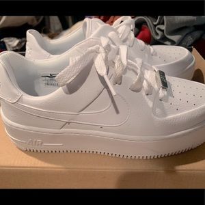 Nike Air Force 1 Sage Low